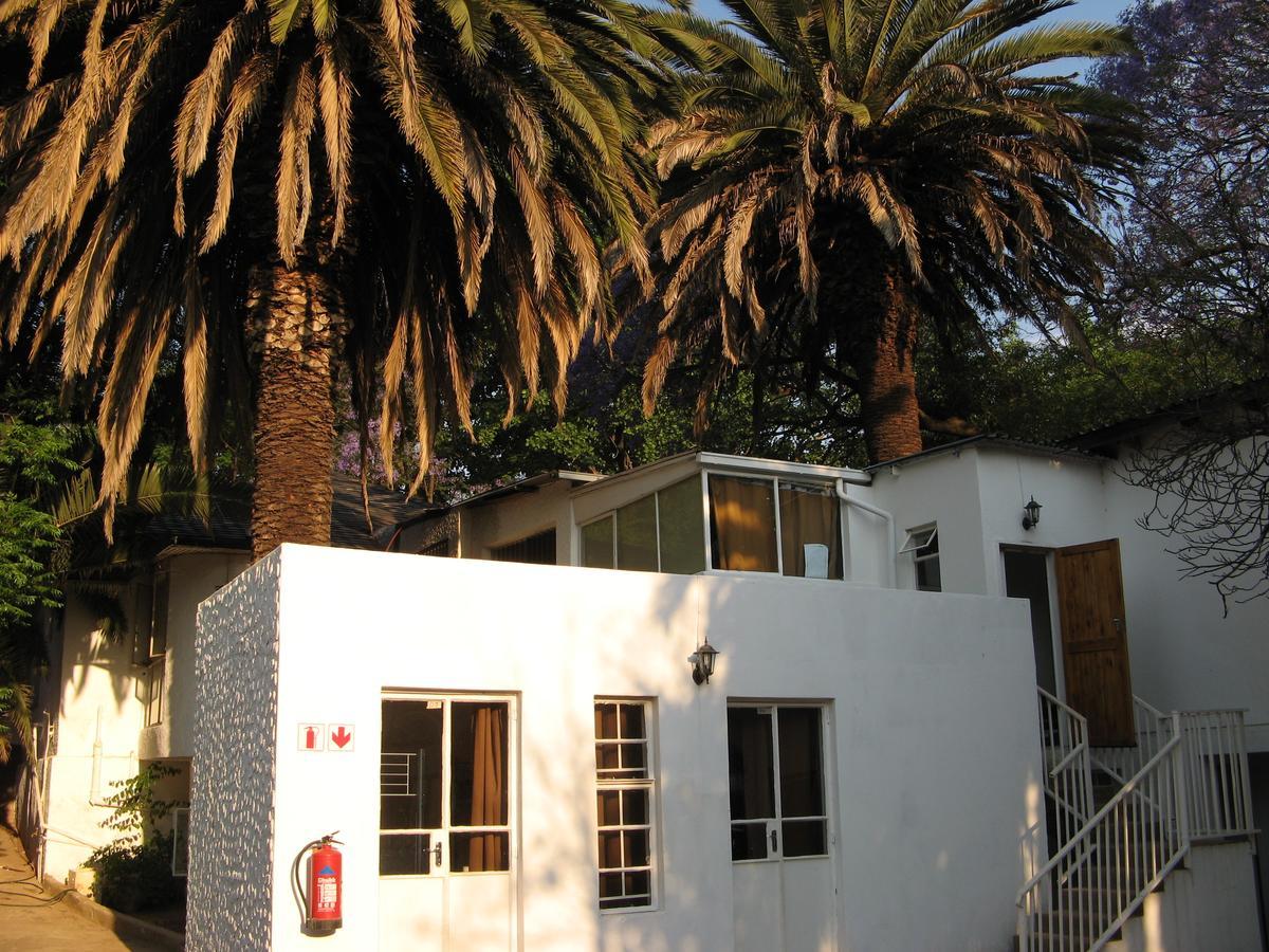 Rosebank Hostel Johannesburg Ngoại thất bức ảnh